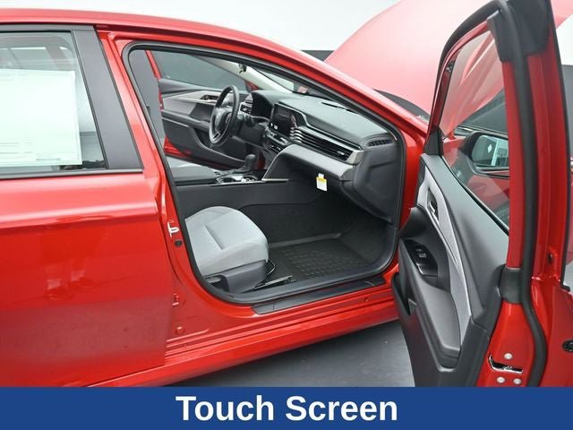Used 2025 Toyota Camry LE FWD image 23