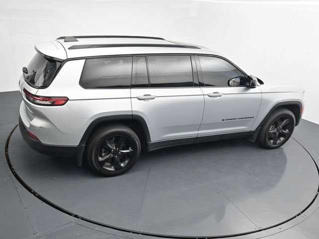 Used 2023 Jeep Grand Cherokee L Altitude AWD/4WD image 30