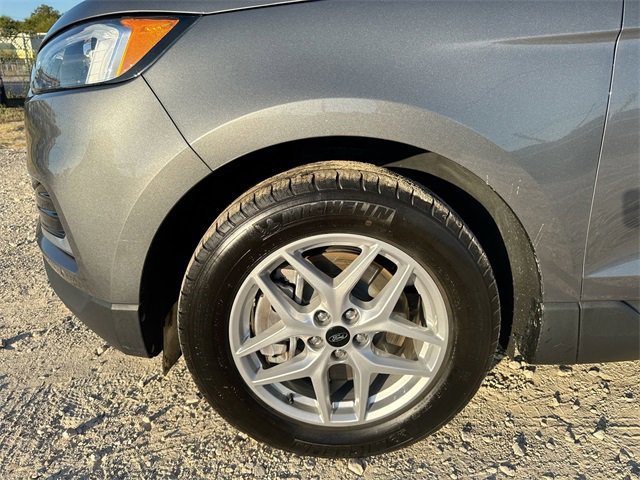 Certified 2023 Ford Edge SEL image 24