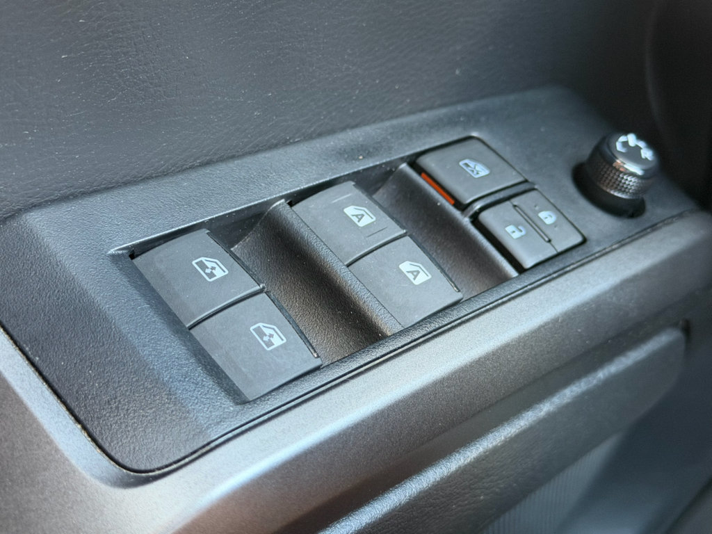 Used 2023 Toyota Tacoma TRD Sport AWD/4WD image 21