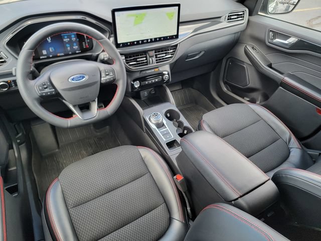 Certified 2023 Ford Escape ST-Line w/ Tech Pack #1 AWD/4WD image 38