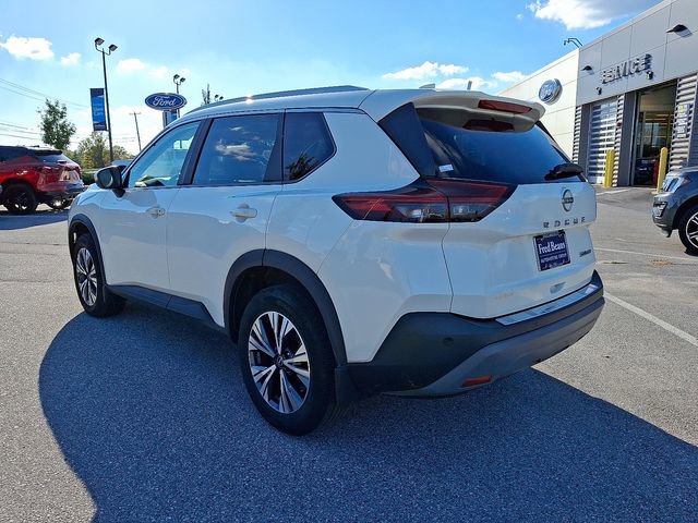 Used 2023 Nissan Rogue SV w/ SV Premium Package image 8