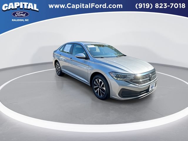 Used 2024 Volkswagen Jetta S FWD image 2