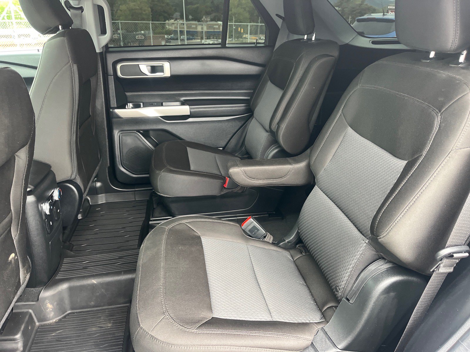 Certified 2023 Ford Explorer XLT AWD/4WD image 19