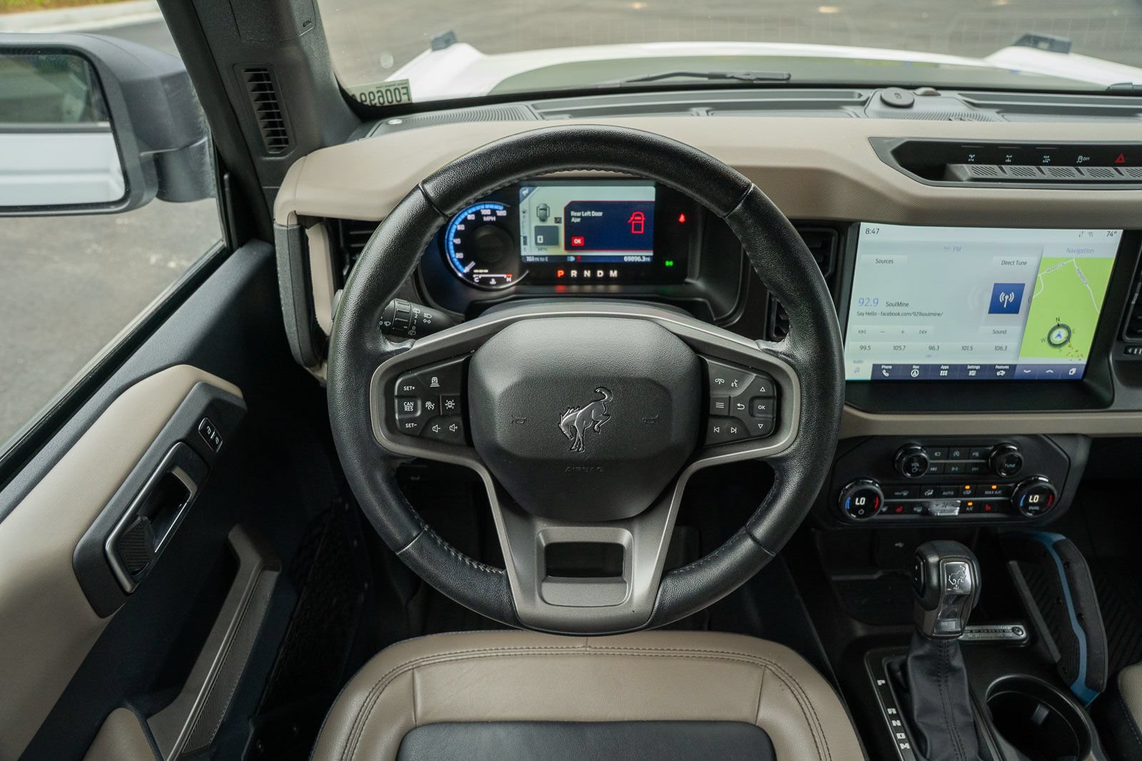 Certified 2023 Ford Bronco Wildtrak AWD/4WD image 25