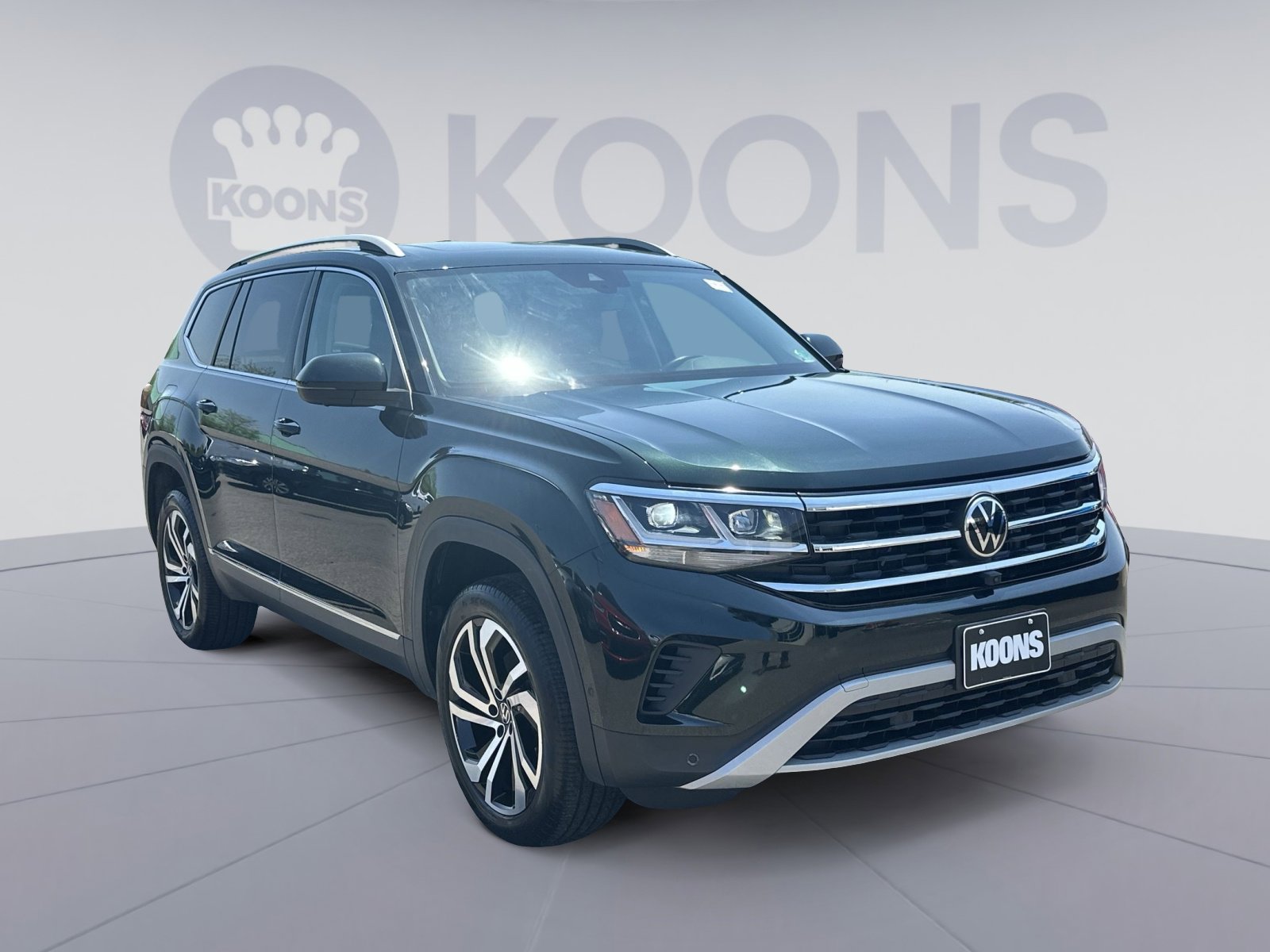 Used 2021 Volkswagen Atlas SEL Premium AWD/4WD image 18