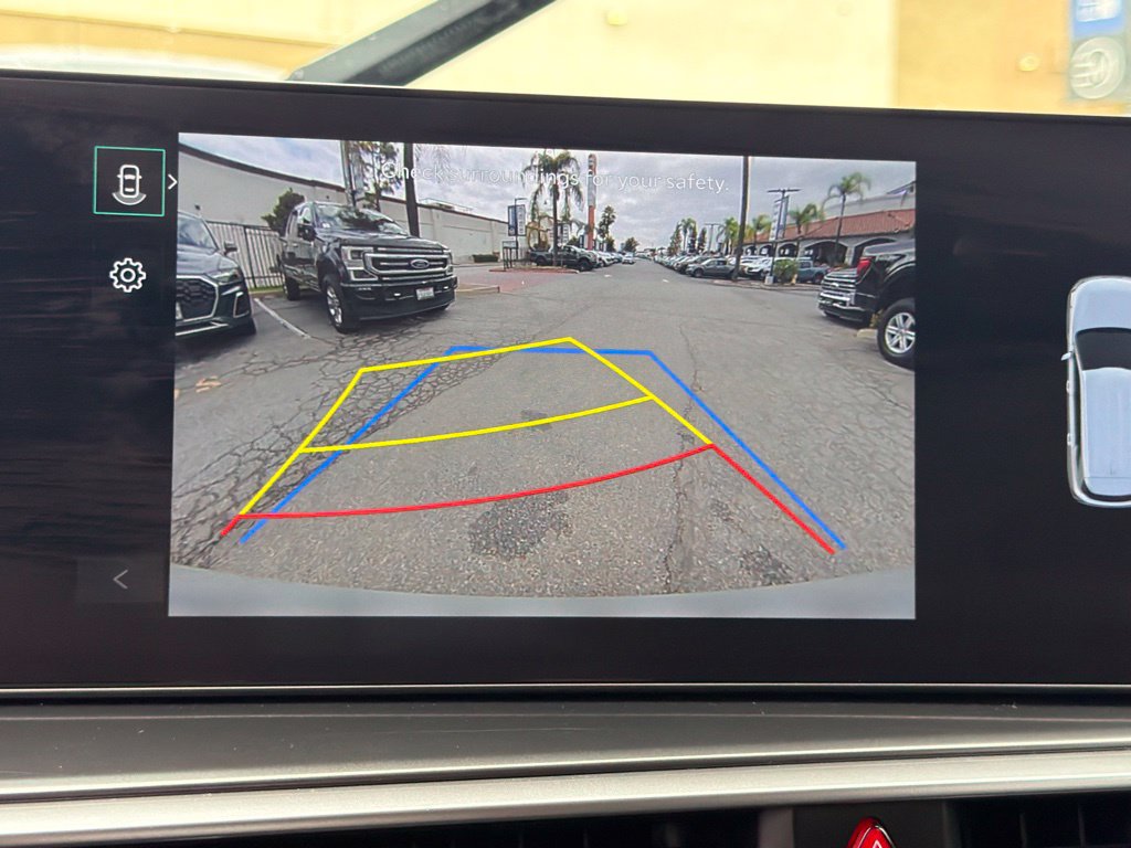 Used 2025 Kia Sorento S w/ Panoramic Sunroof Package FWD image 37