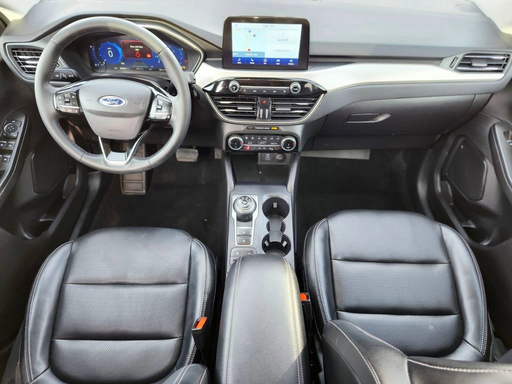 Certified 2022 Ford Escape SEL w/ Technology Package image 12