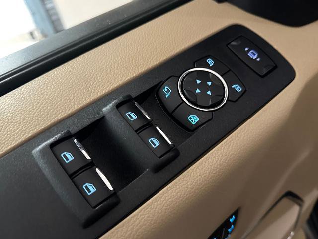 Certified 2020 Ford F350 Lariat w/ Lariat Ultimate Package image 17