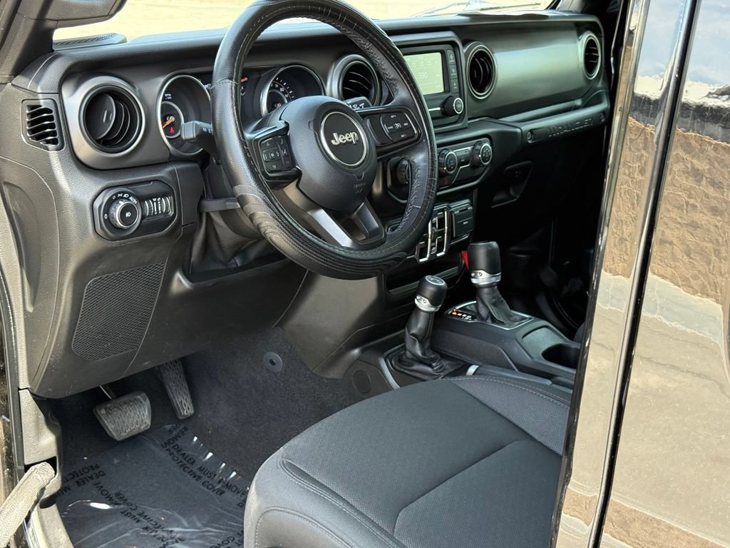 Used 2021 Jeep Wrangler Unlimited Sport AWD/4WD image 7