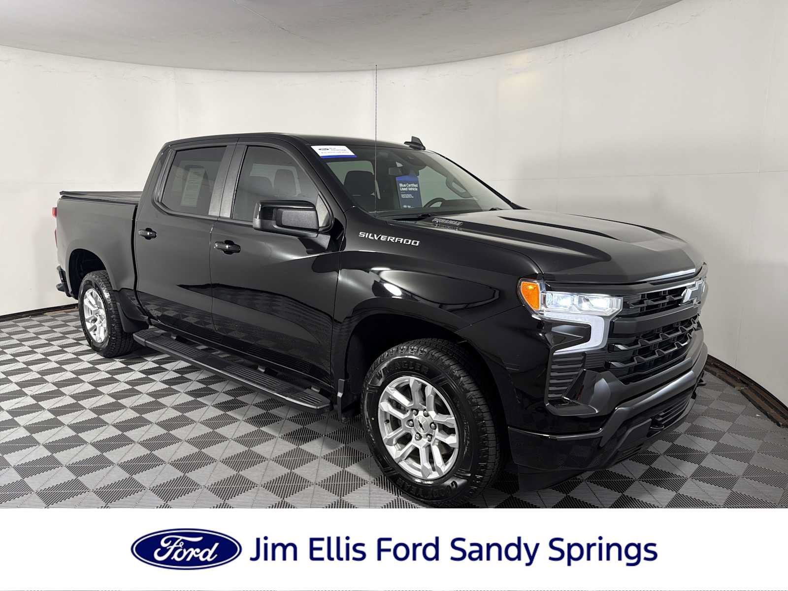 Used 2023 Chevrolet Silverado 1500 RST