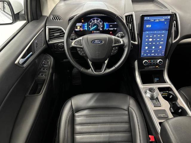 Certified 2024 Ford Edge SEL w/ Convenience Package image 18