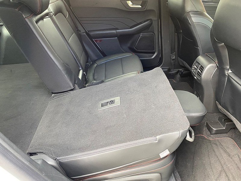 Certified 2023 Ford Escape ST-Line Select w/ Tech Pack #1 AWD/4WD image 40