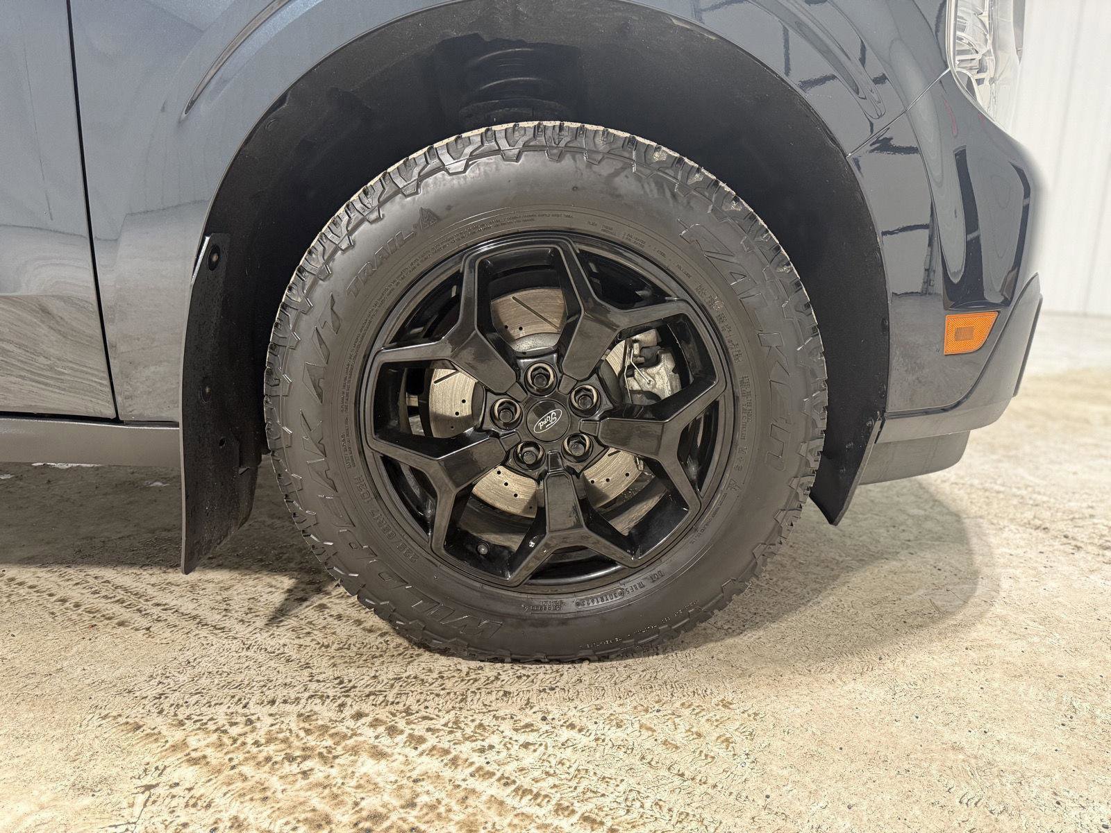 Certified 2022 Ford Maverick Lariat w/ Lariat Luxury Package image 40