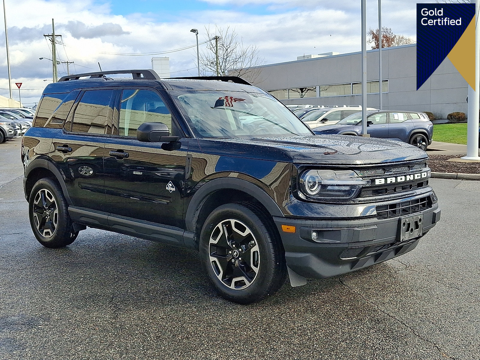 Certified 2023 Ford Bronco Sport Outer Banks w/ Tech Package image 1