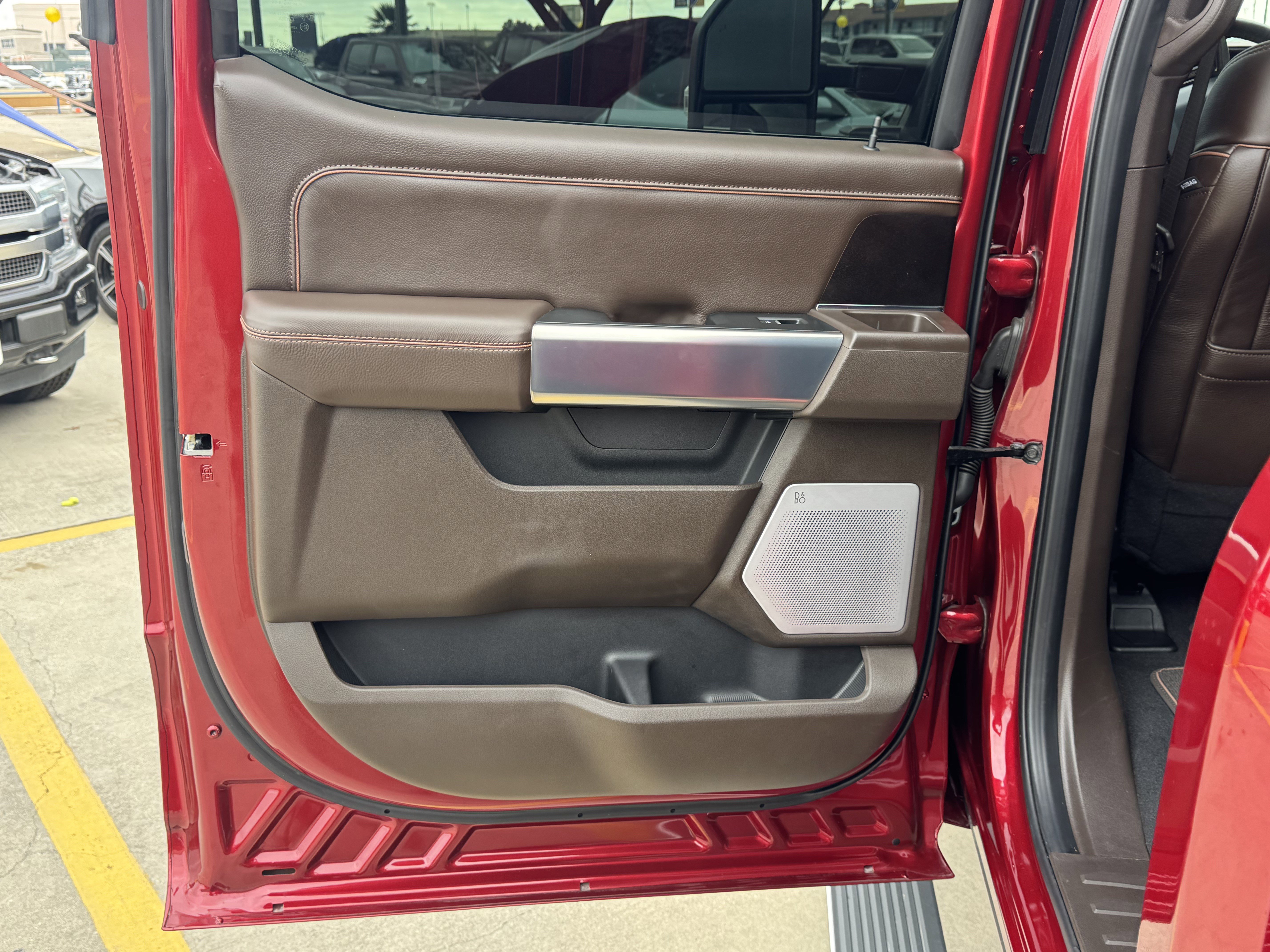 Certified 2025 Ford F250 King Ranch w/ Tremor Off-Road Package image 17