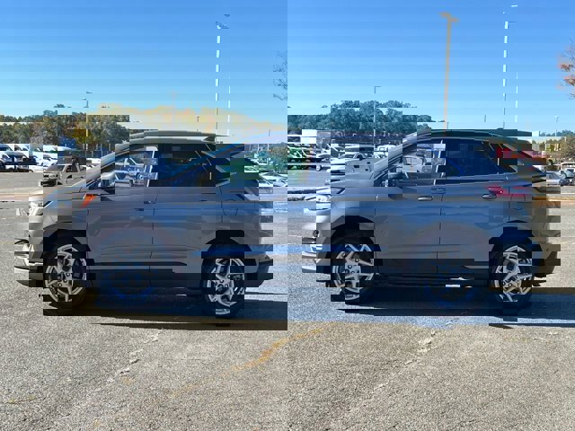 Certified 2021 Ford Edge SEL w/ Cargo Accessory Package image 2