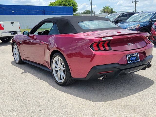 Certified 2025 Ford Mustang GT Premium RWD image 4