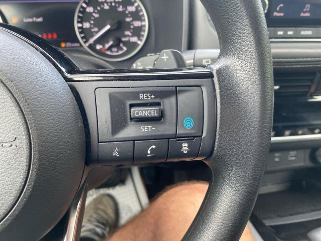 Used 2022 Nissan Rogue SV AWD/4WD image 20