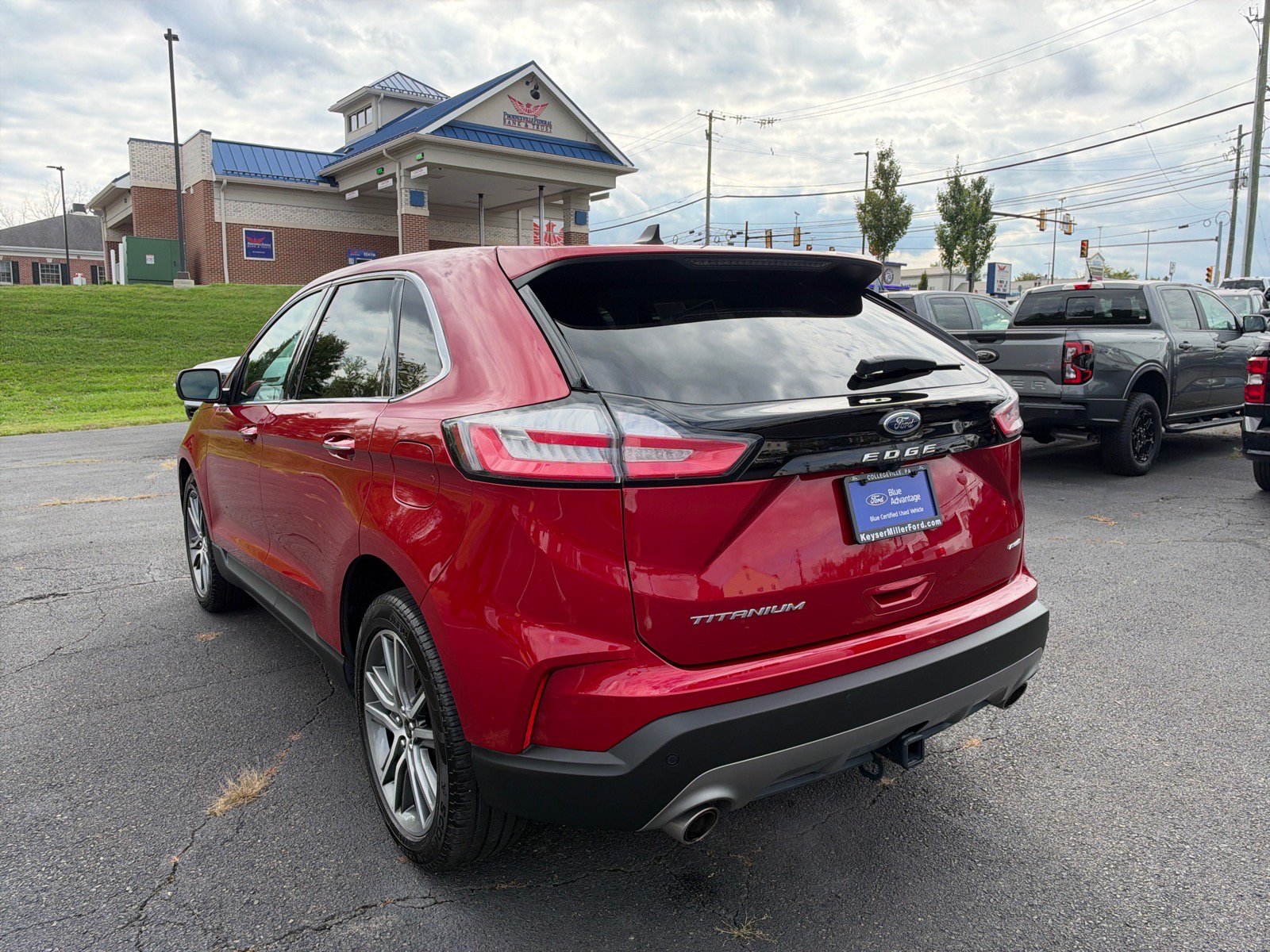 Certified 2024 Ford Edge Titanium w/ Equipment Group 301A AWD/4WD image 10