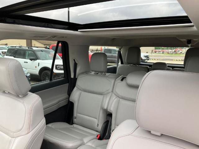 Certified 2025 Ford Expedition Max Active AWD/4WD image 34