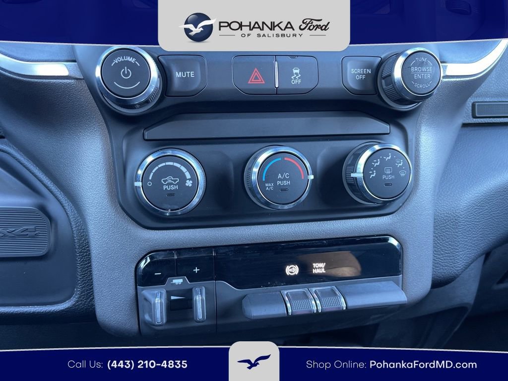 Used 2024 RAM 3500 Big Horn image 12