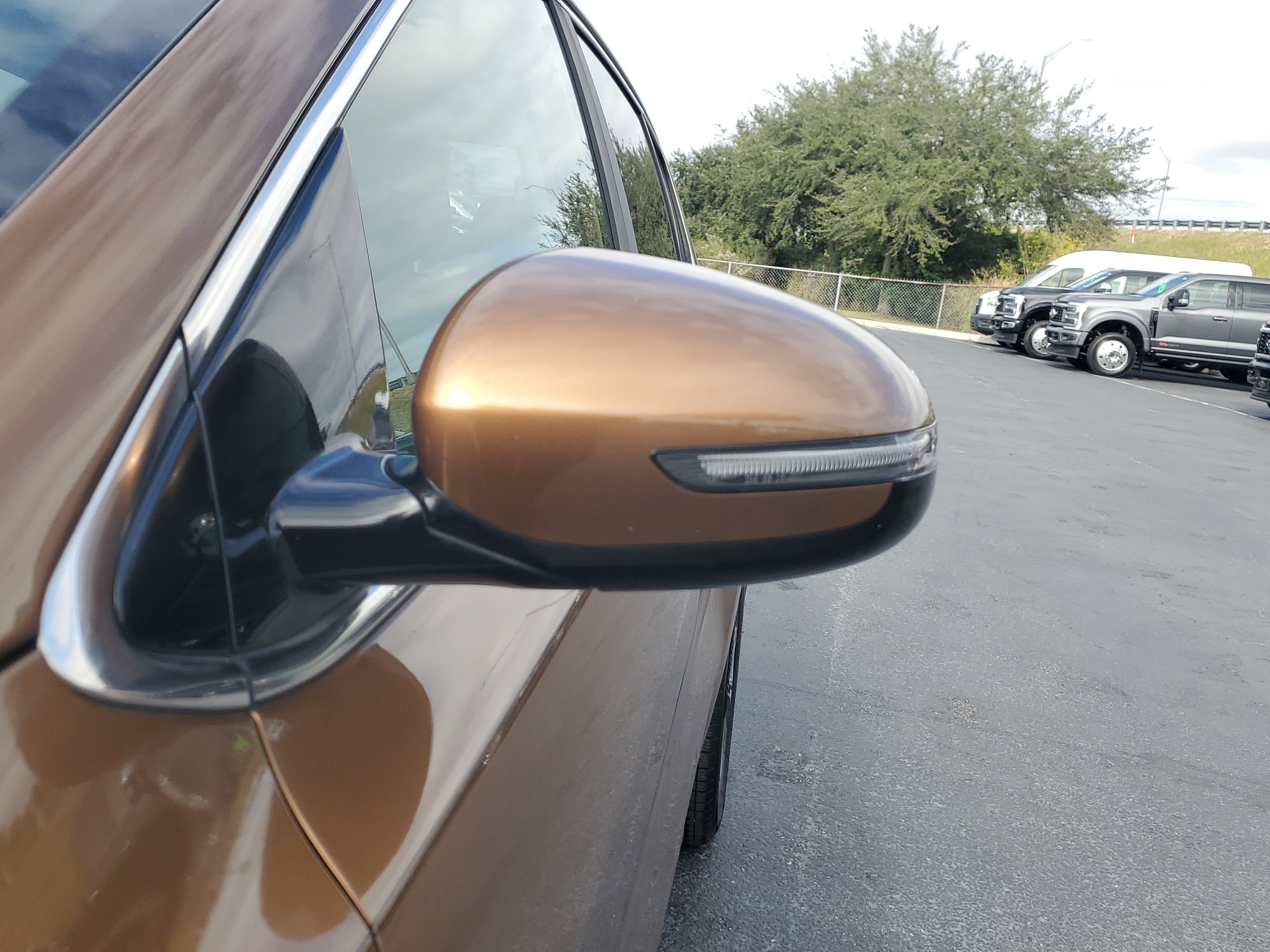 Used 2020 Kia Sportage EX w/ Option Group 15 image 4