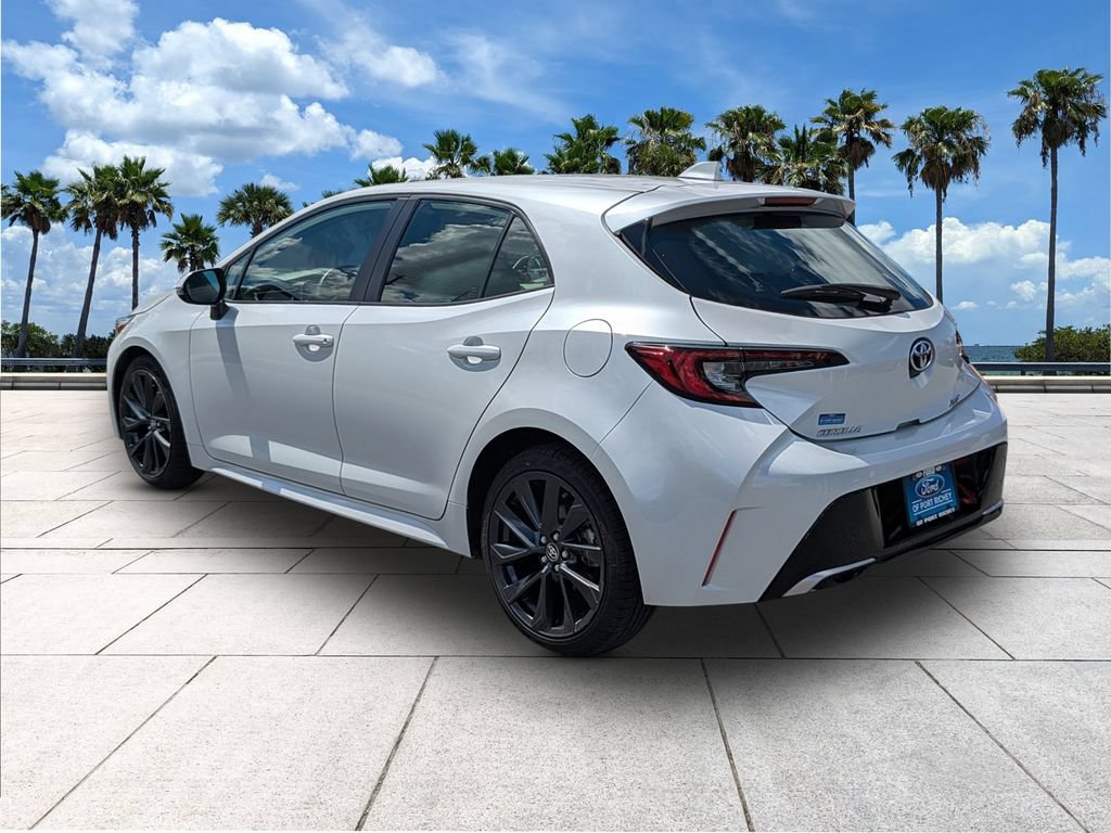 Used 2024 Toyota Corolla XSE FWD image 6