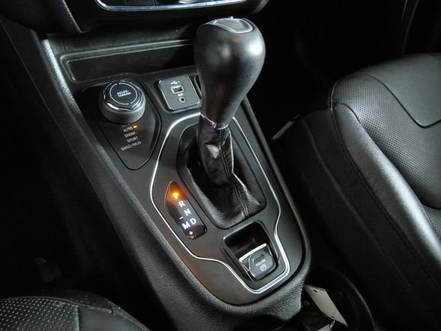 Used 2021 Jeep Cherokee Latitude Lux 80th Anniv w/ Quick Order Package 26U 80TH image 19