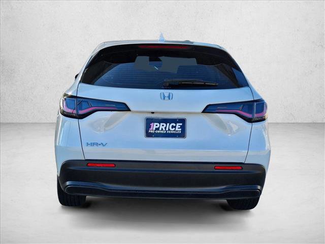 Used 2025 Honda HR-V LX image 4