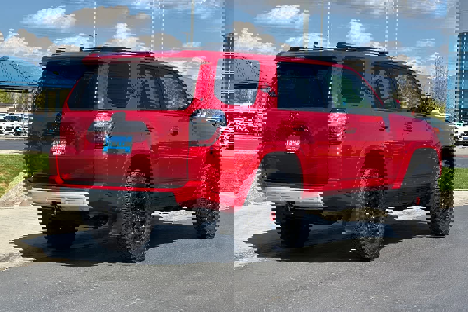 Used 2022 Toyota 4Runner TRD Off-Road Premium w/ TRD Black Wheel Package (TMS) image 5