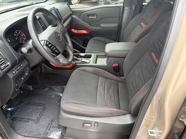 Used 2023 Nissan Frontier PRO-4X w/ Tow Package AWD/4WD image 11