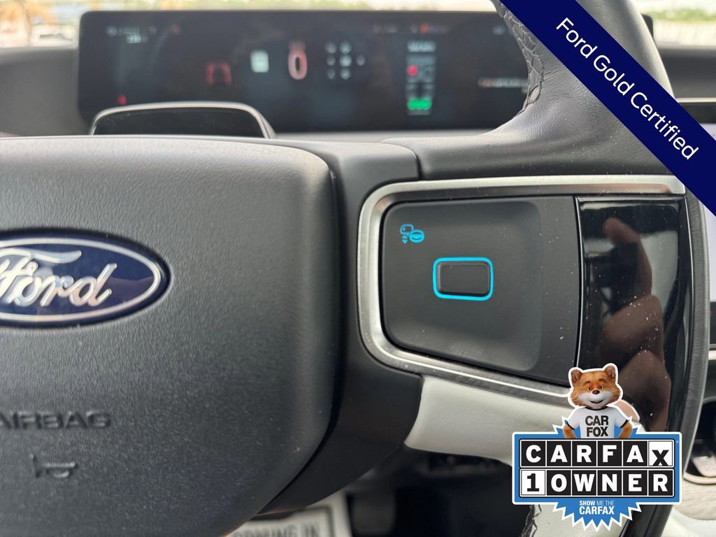 Certified 2025 Ford Expedition Max Platinum w/ Driver's Package AWD/4WD image 36