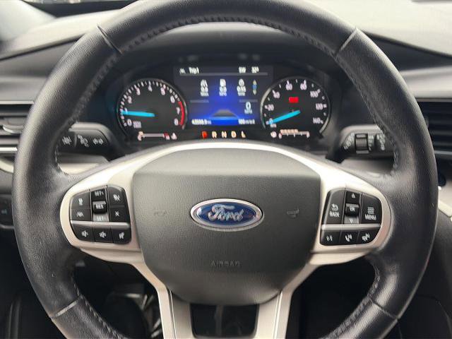 Certified 2022 Ford Explorer XLT w/ Equipment Group 202A image 39