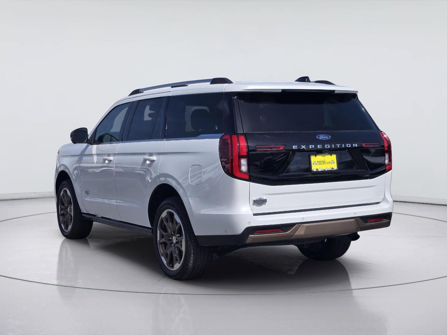 Certified 2025 Ford Expedition King Ranch AWD/4WD image 8