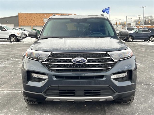 Certified 2023 Ford Explorer XLT w/ Equipment Group 202A image 8