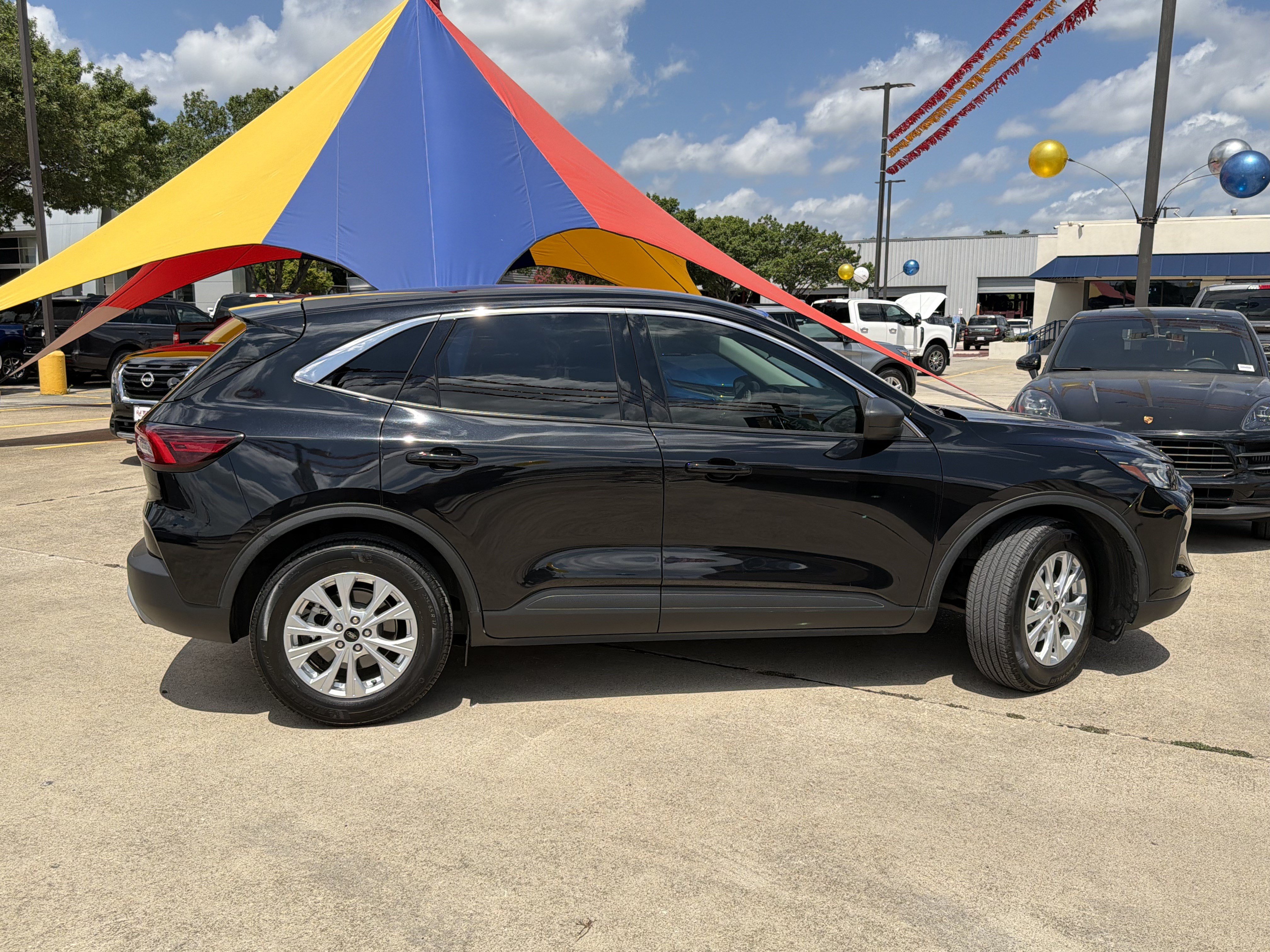 Certified 2024 Ford Escape Active FWD image 4