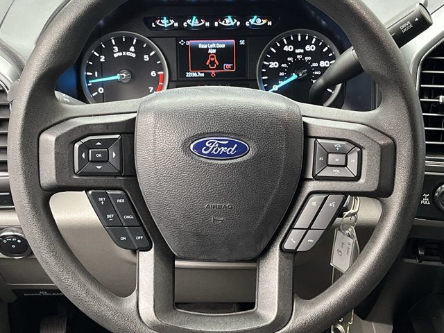 Certified 2021 Ford F250 XLT w/ XLT Premium Package AWD/4WD image 15