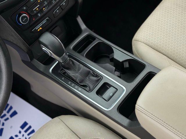 Certified 2019 Ford Escape SE image 29