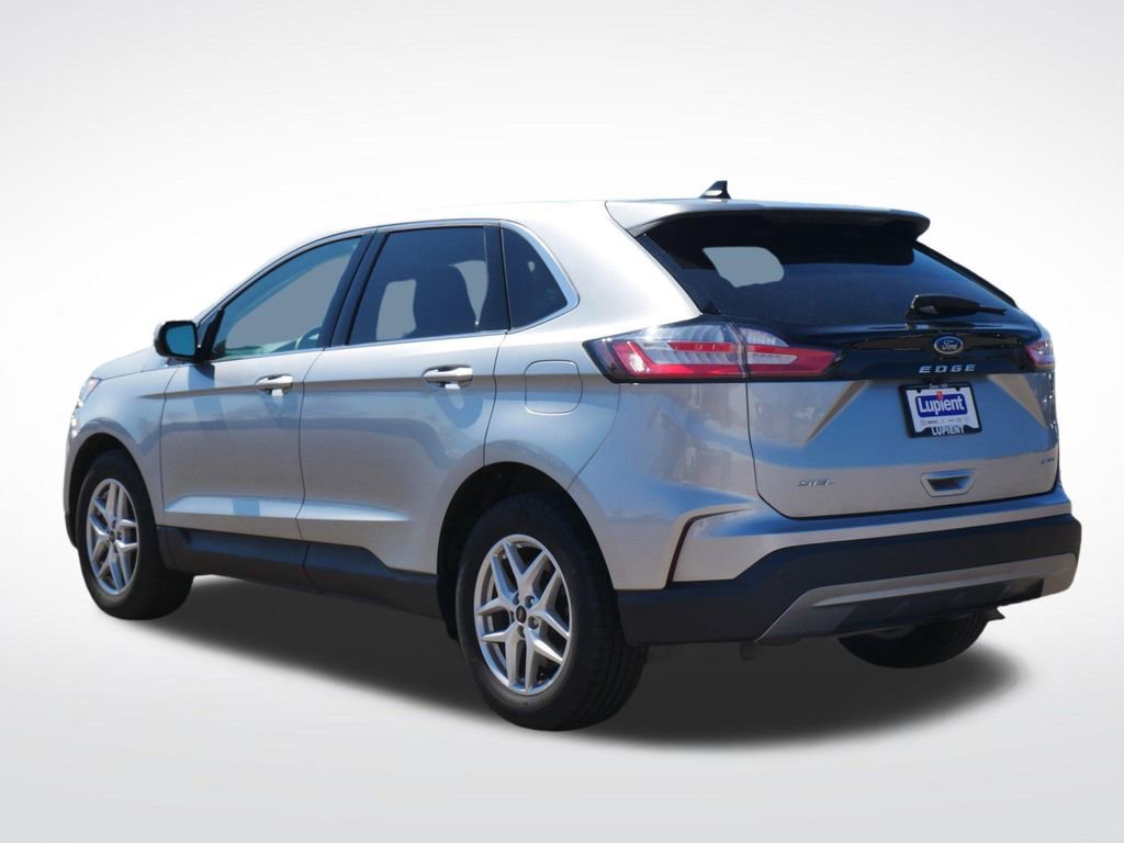 Certified 2024 Ford Edge SEL w/ Convenience Package AWD/4WD image 5
