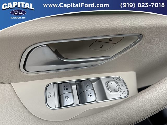 Used 2021 Mercedes-Benz GLS 450 4MATIC image 21