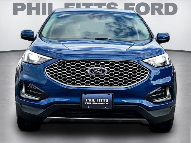 Certified 2024 Ford Edge SEL w/ Convenience Package AWD/4WD image 2