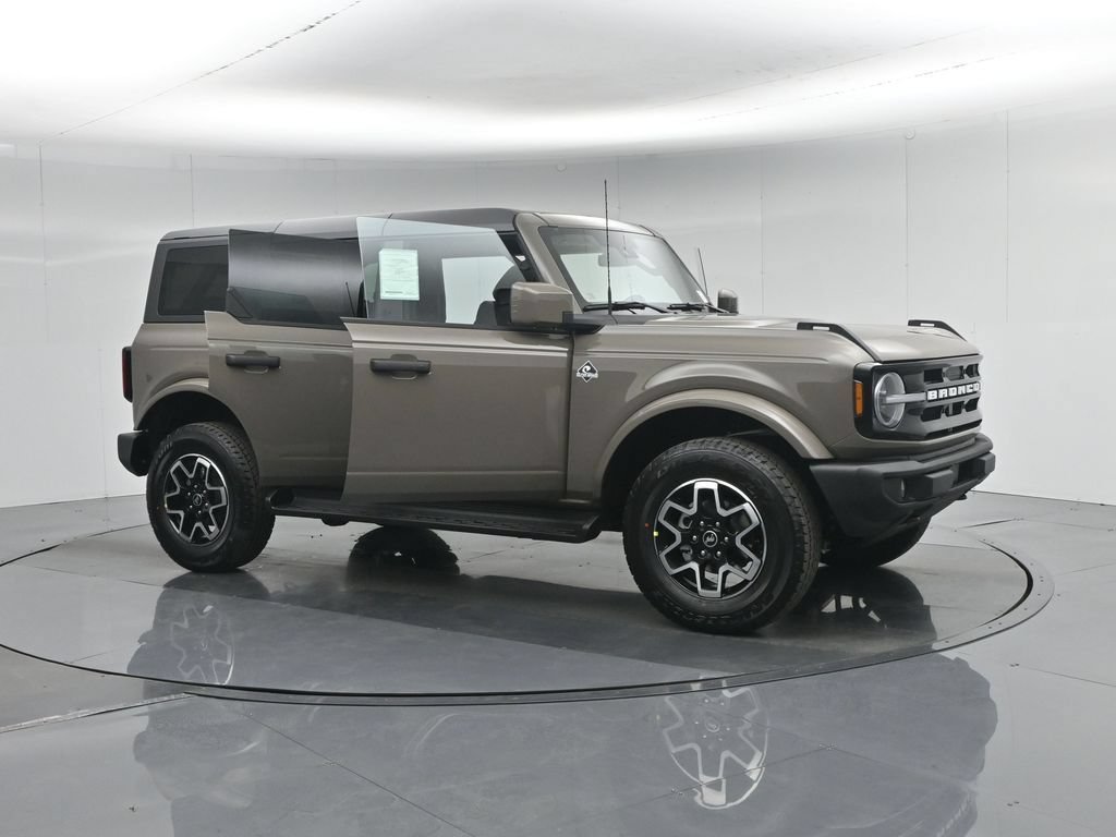 Certified 2026 Ford Bronco Outer Banks AWD/4WD image 40
