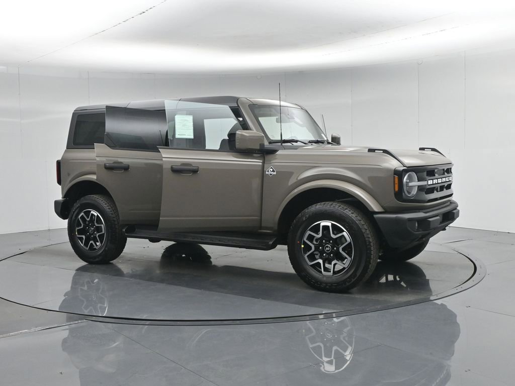Certified 2026 Ford Bronco Outer Banks AWD/4WD image 40