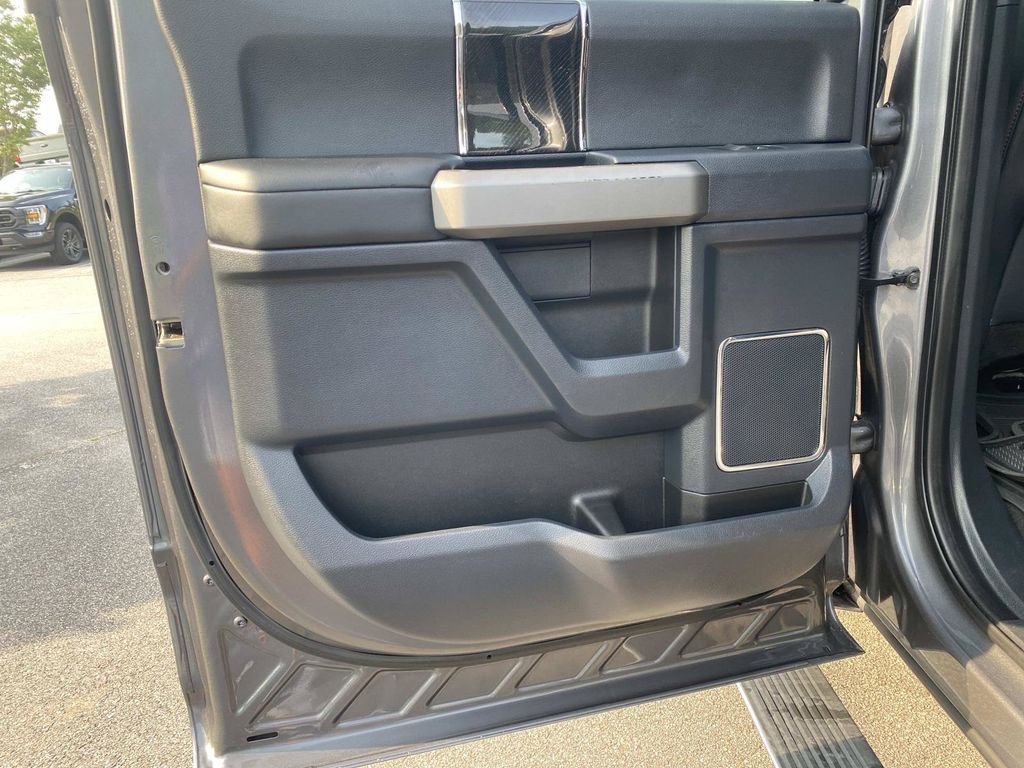Certified 2022 Ford F350 Platinum w/ FX4 Off-Road Package AWD/4WD image 13