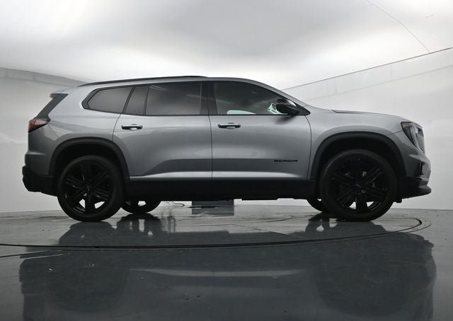 Used 2025 GMC Acadia Elevation w/ Black Edition AWD/4WD image 40