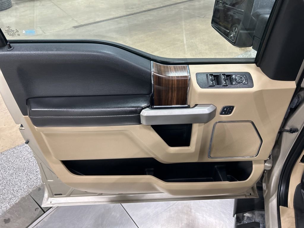 Certified 2017 Ford F150 Lariat w/ Equipment Group 502A Luxury image 13