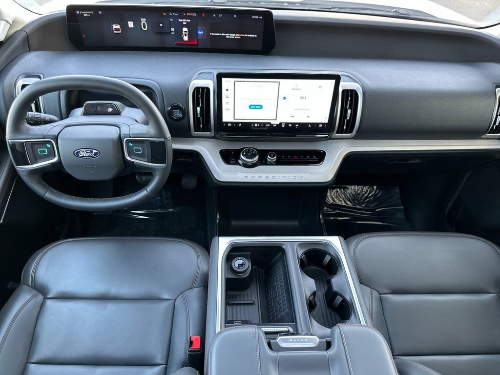 Certified 2025 Ford Expedition Active AWD/4WD image 12