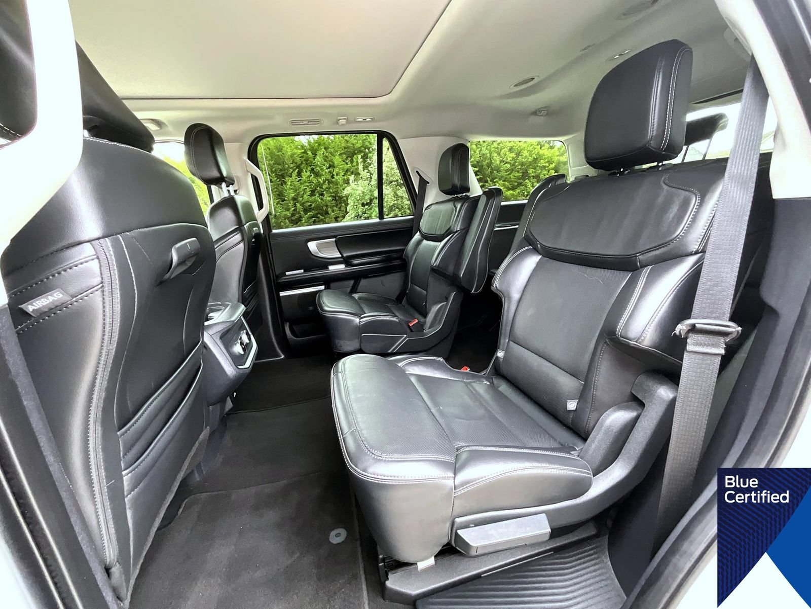 Certified 2025 Ford Expedition Platinum AWD/4WD image 22