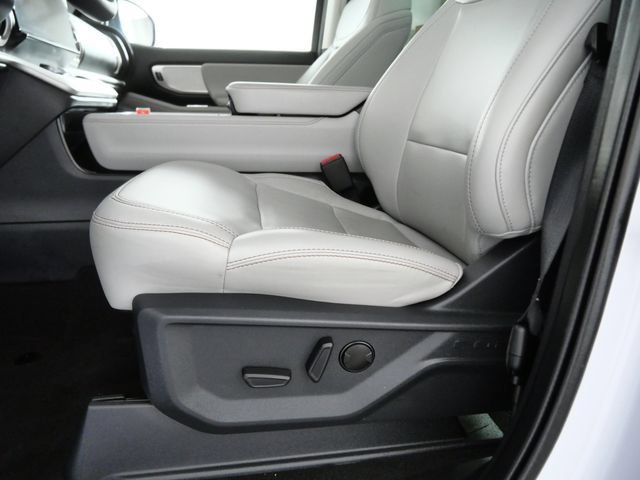 Certified 2025 Ford Expedition Max Active AWD/4WD image 17